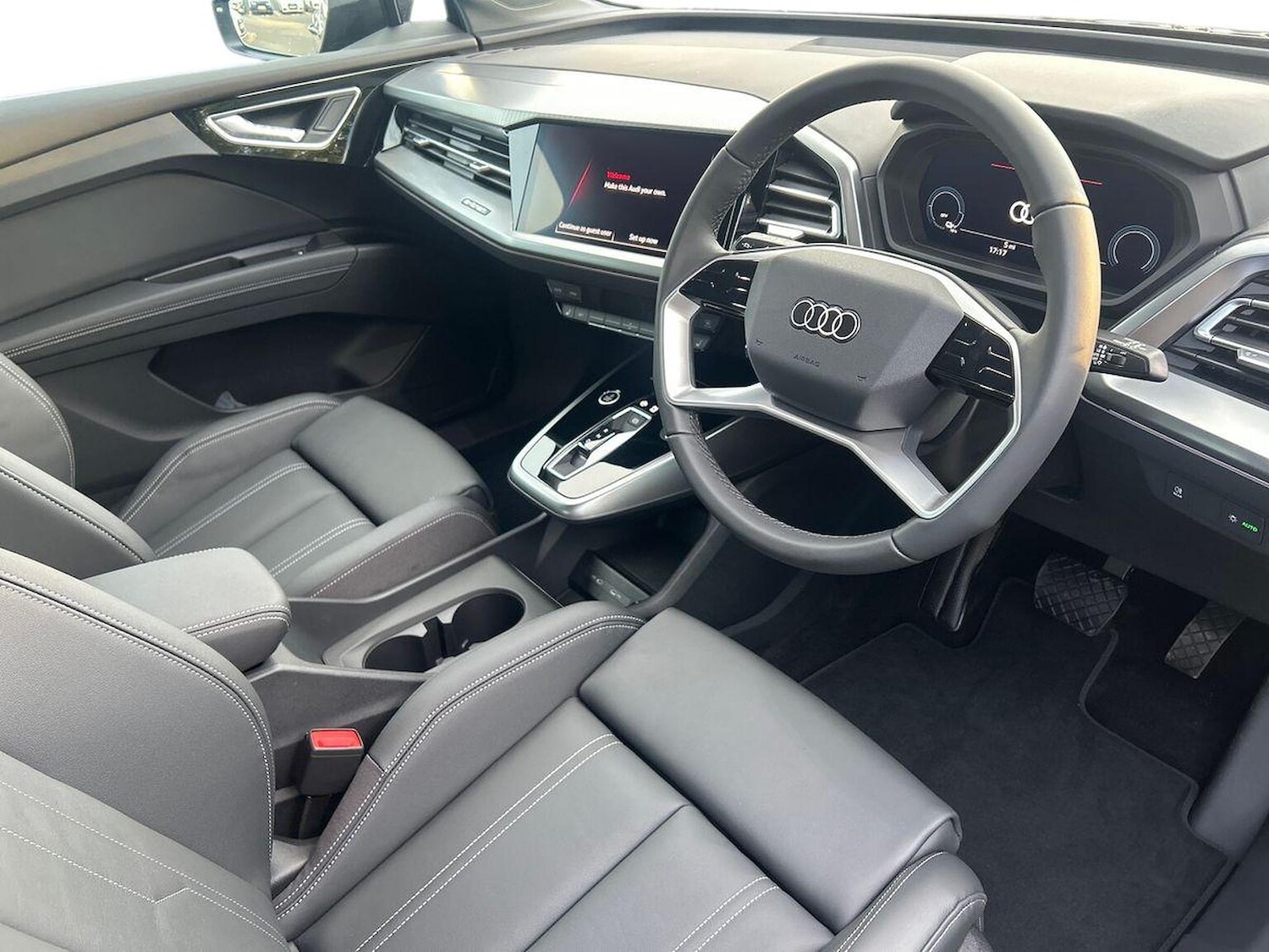 Used Audi Q4 e-tron 2025 for sale - 76757069: Photo 15