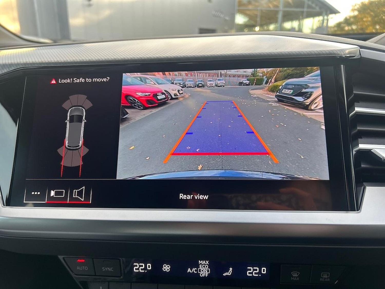 Used Audi Q4 e-tron 2025 for sale - 76757069: Photo 24