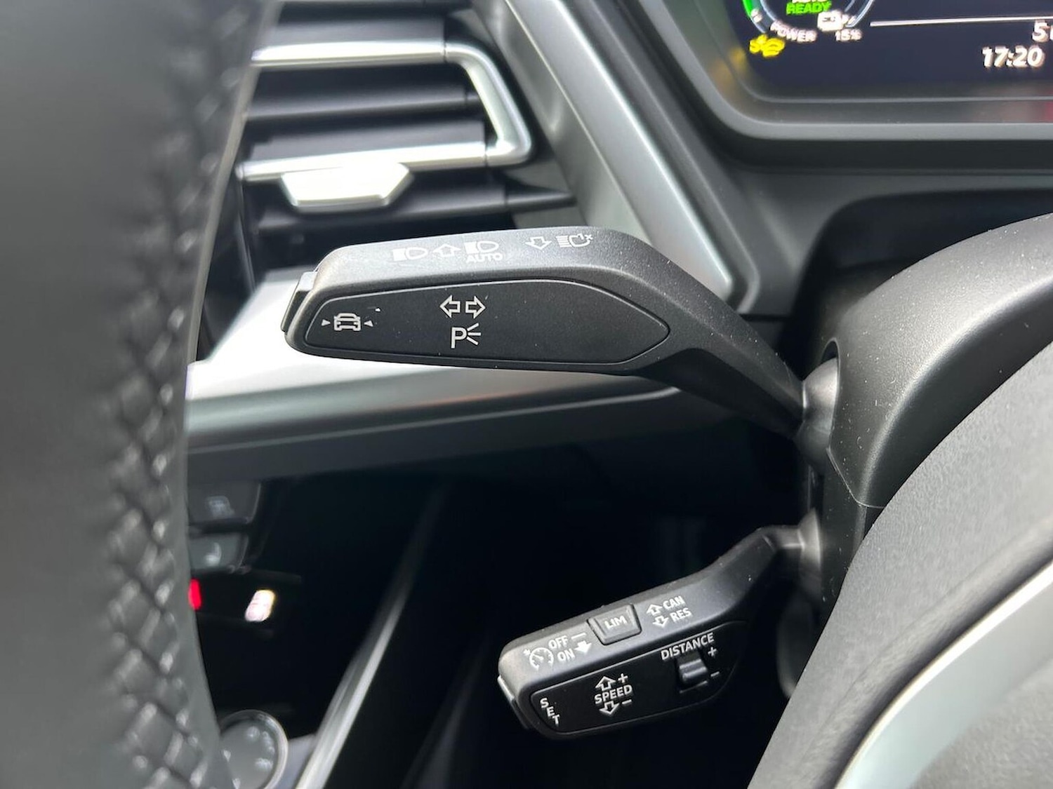 Used Audi Q4 e-tron 2025 for sale - 76757069: Photo 29