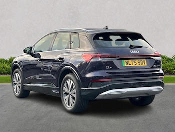 Used Audi Q4 e-tron 2025 for sale - 76757069: Photo
