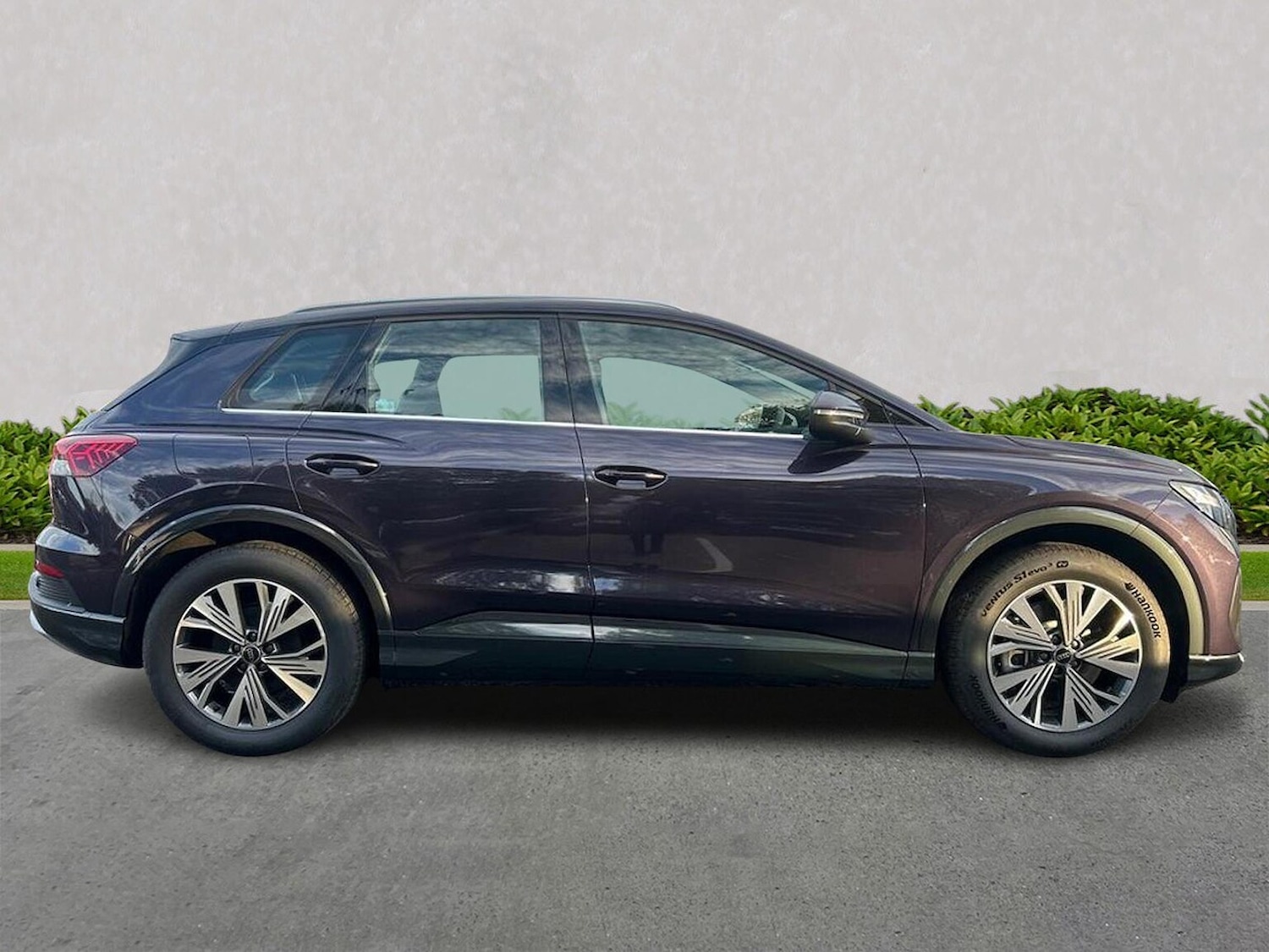 Used Audi Q4 e-tron 2025 for sale - 76757069: Photo 3