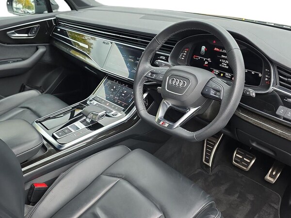 Used Audi Q7 2023 for sale - 76300737: Photo 15