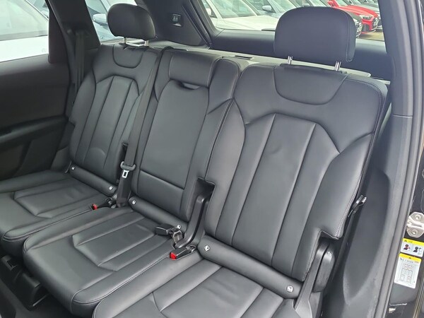 Used Audi Q7 2023 for sale - 76300737: Photo 16