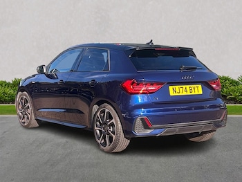 Used Audi A1 2024 for sale - 76057937: Photo 2