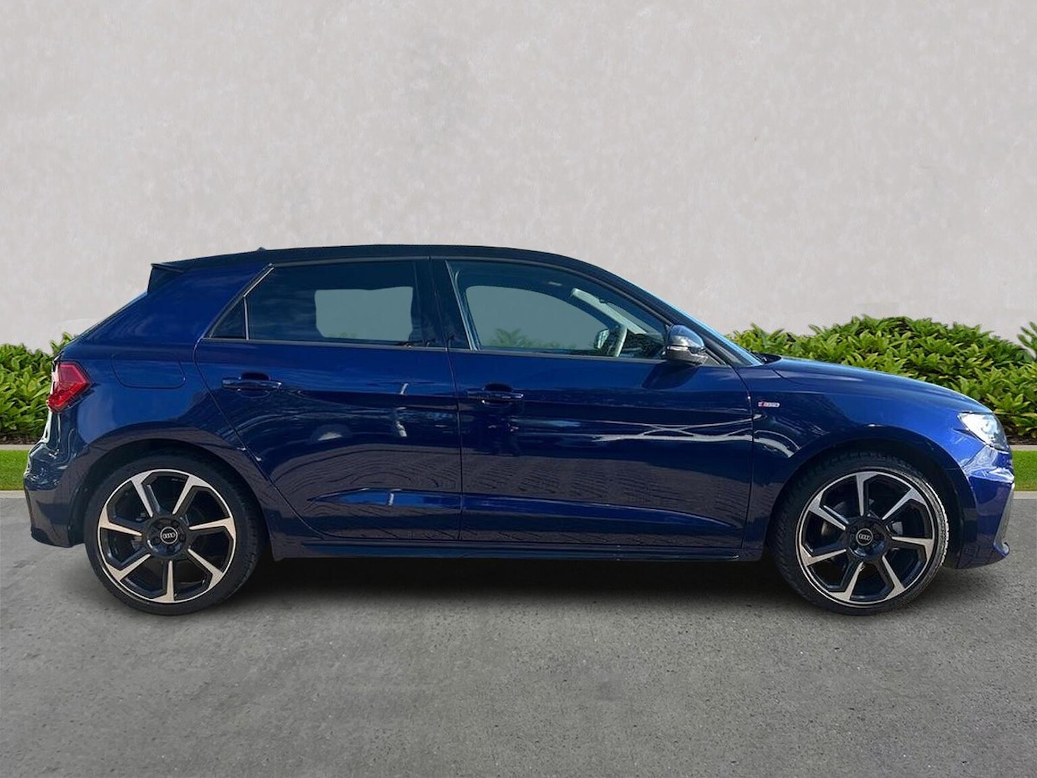 Used Audi A1 2024 for sale - 76057937: Photo 3