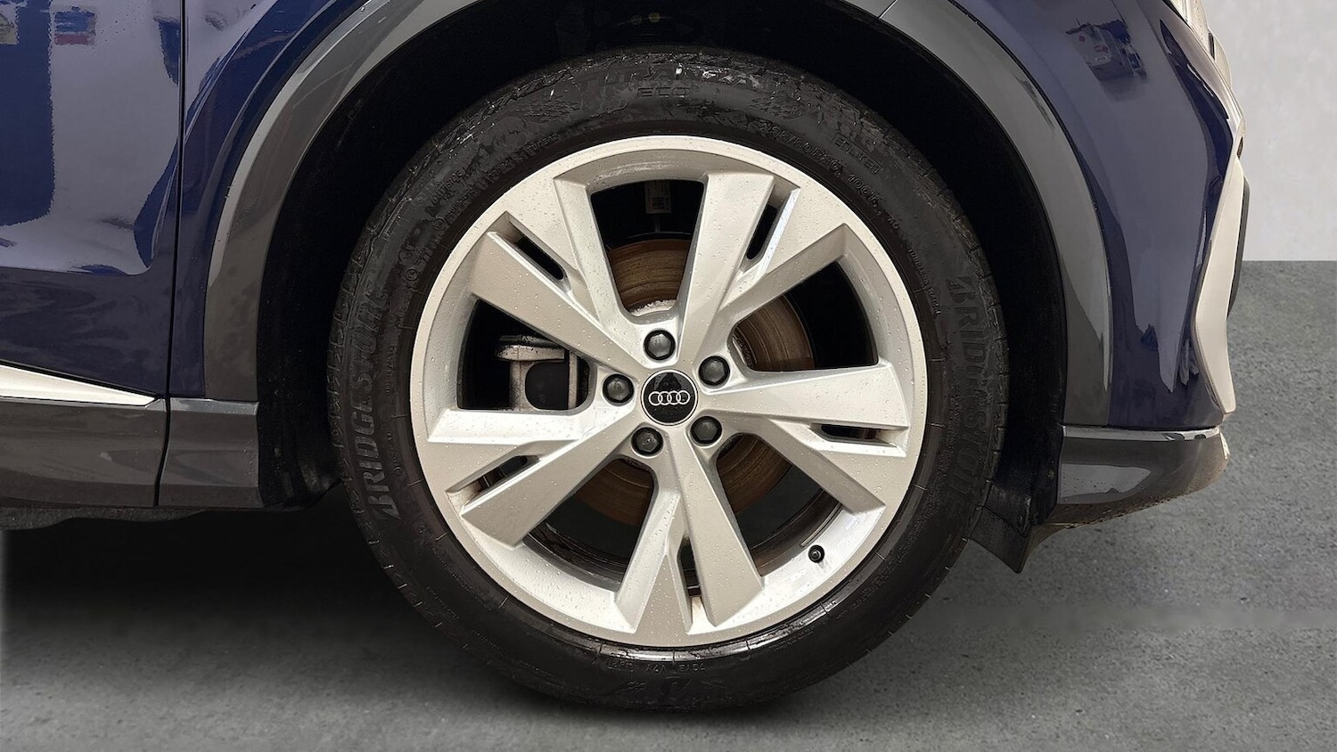 Used Audi Q4 e-tron 2022 for sale - 76643522: Photo 4