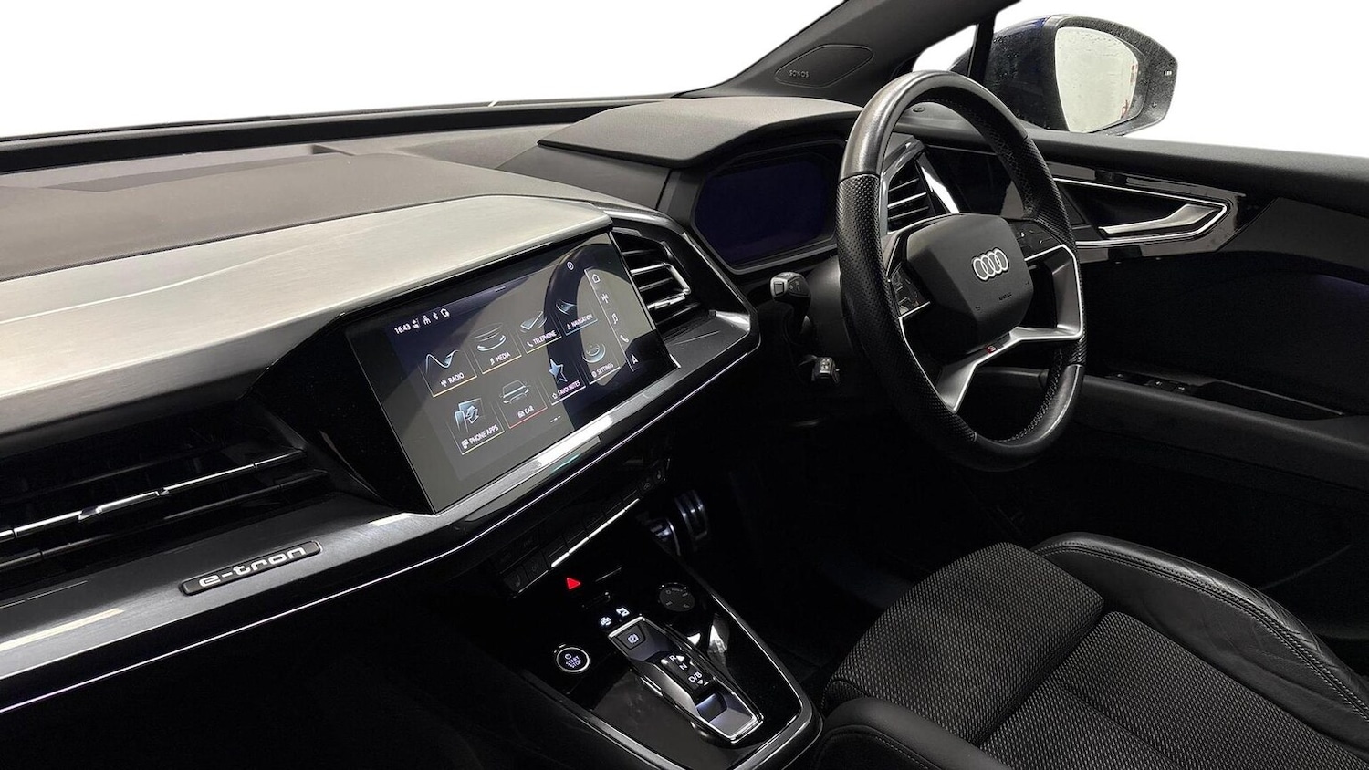 Used Audi Q4 e-tron 2022 for sale - 76643522: Photo 5