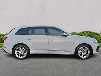 Used Audi Q7 2022 for sale - 76791821: Photo