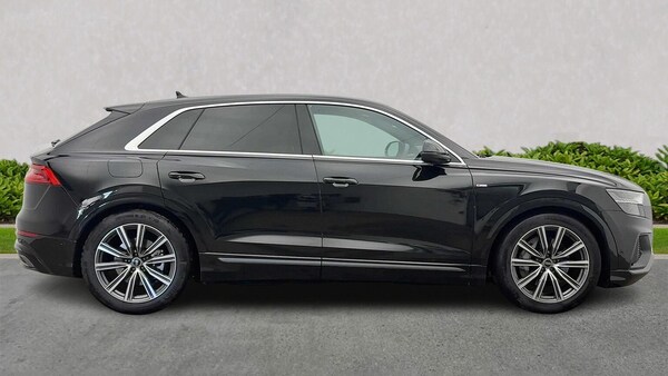 Used Audi Q8 2023 for sale - 75994946: Photo 3