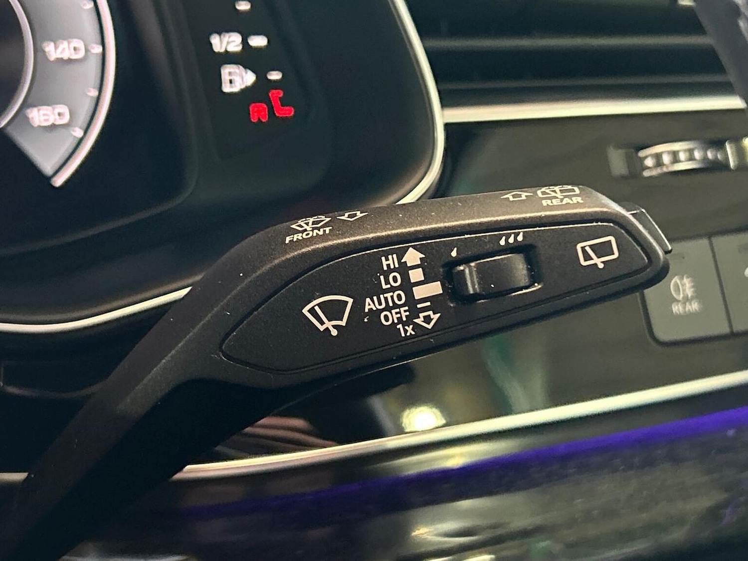 Used Audi Q7 2023 for sale - 78192567: Photo 28