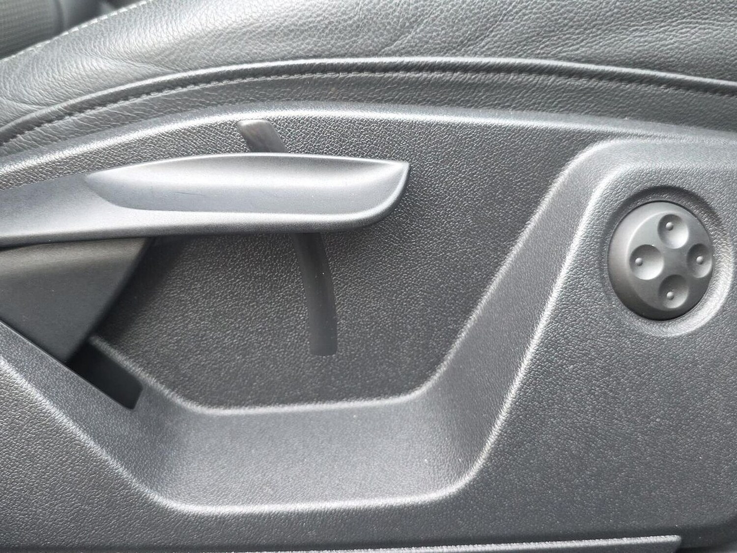 Used Audi Q2 2025 for sale - 78106369: Photo 32