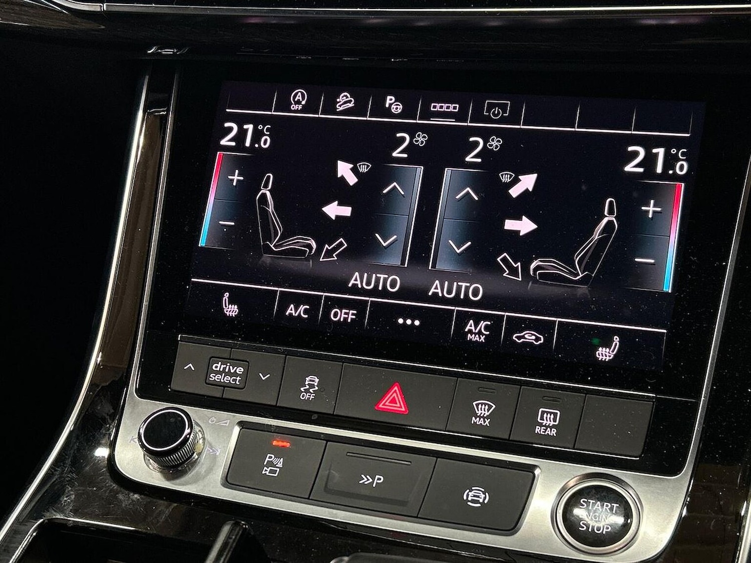 Used Audi Q7 2023 for sale - 76159567: Photo 12