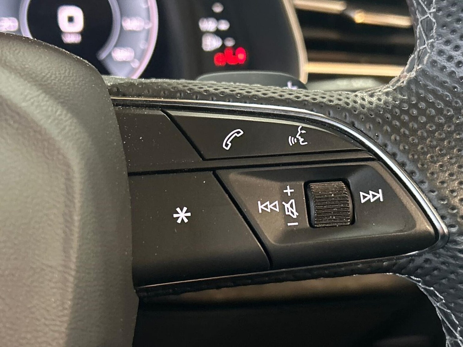 Used Audi Q7 2023 for sale - 76159567: Photo 27
