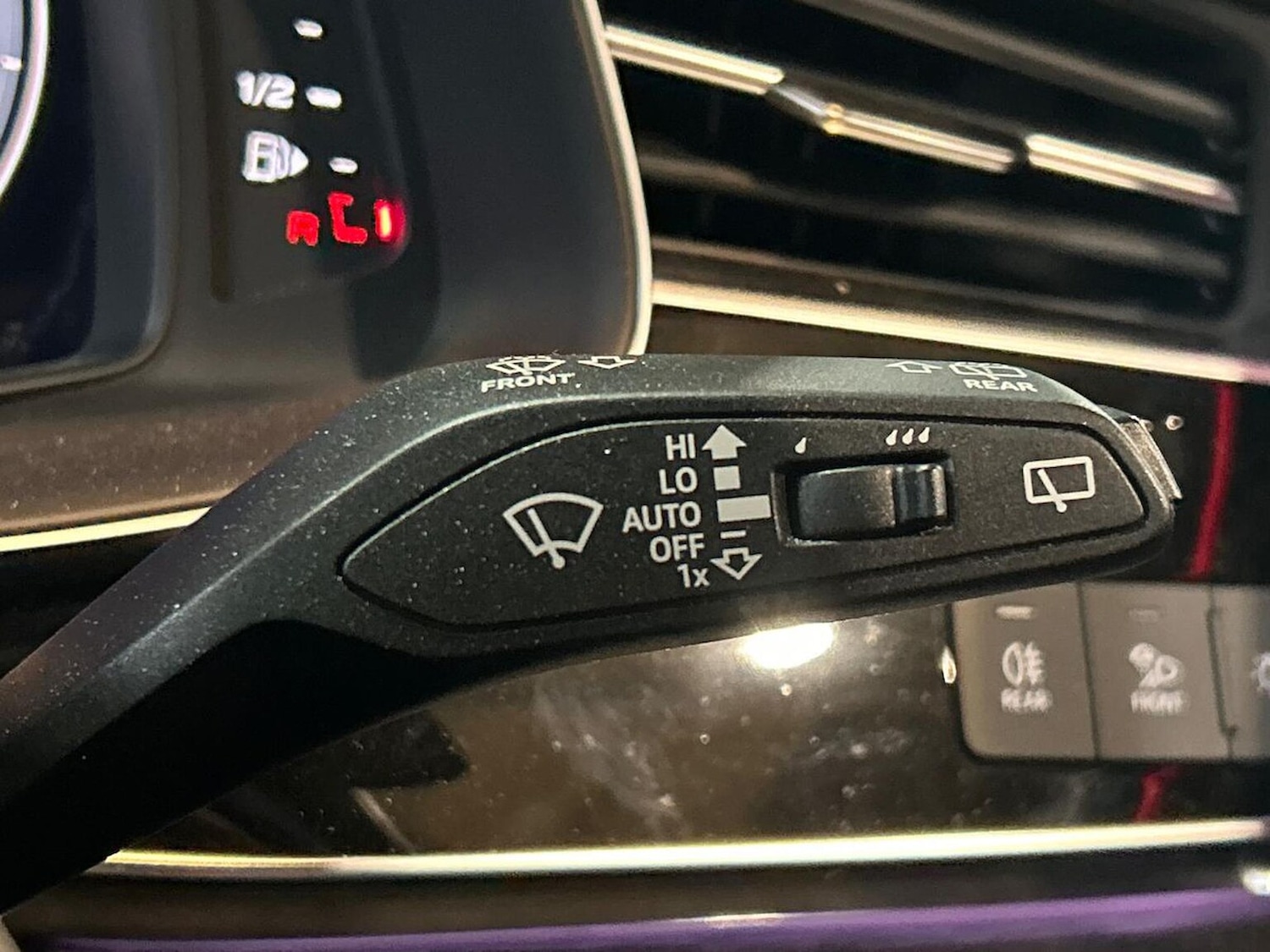 Used Audi Q7 2023 for sale - 76159567: Photo 28