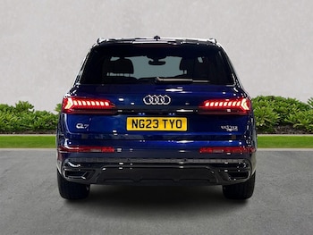 Used Audi Q7 2023 for sale - 76159567: Photo