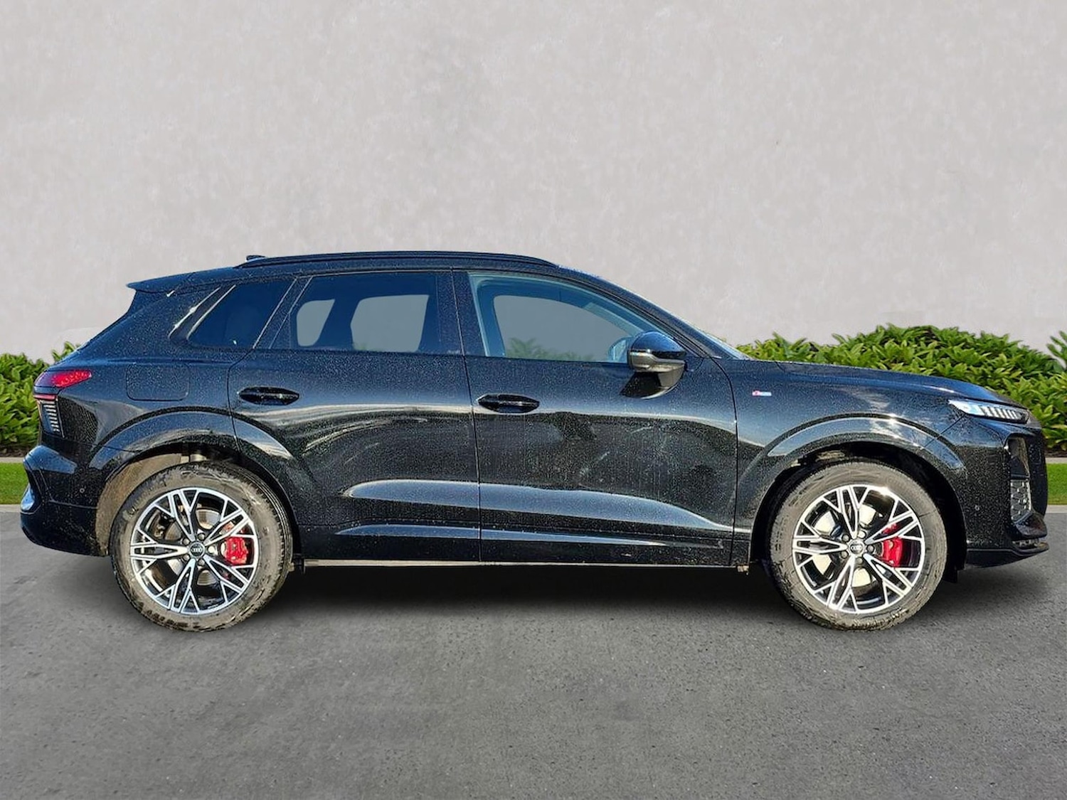 Used Audi Q3 2025 for sale - 77492353: Photo 3