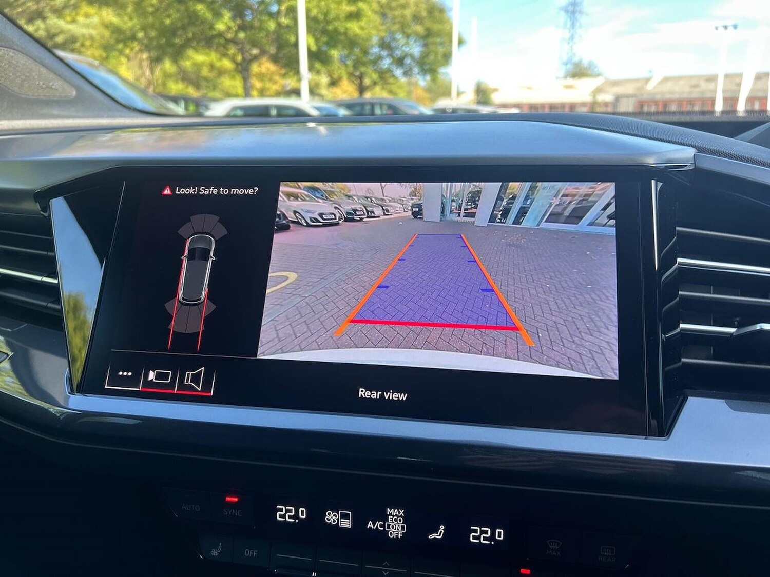 Used Audi Q4 e-tron 2025 for sale - 76478228: Photo 23