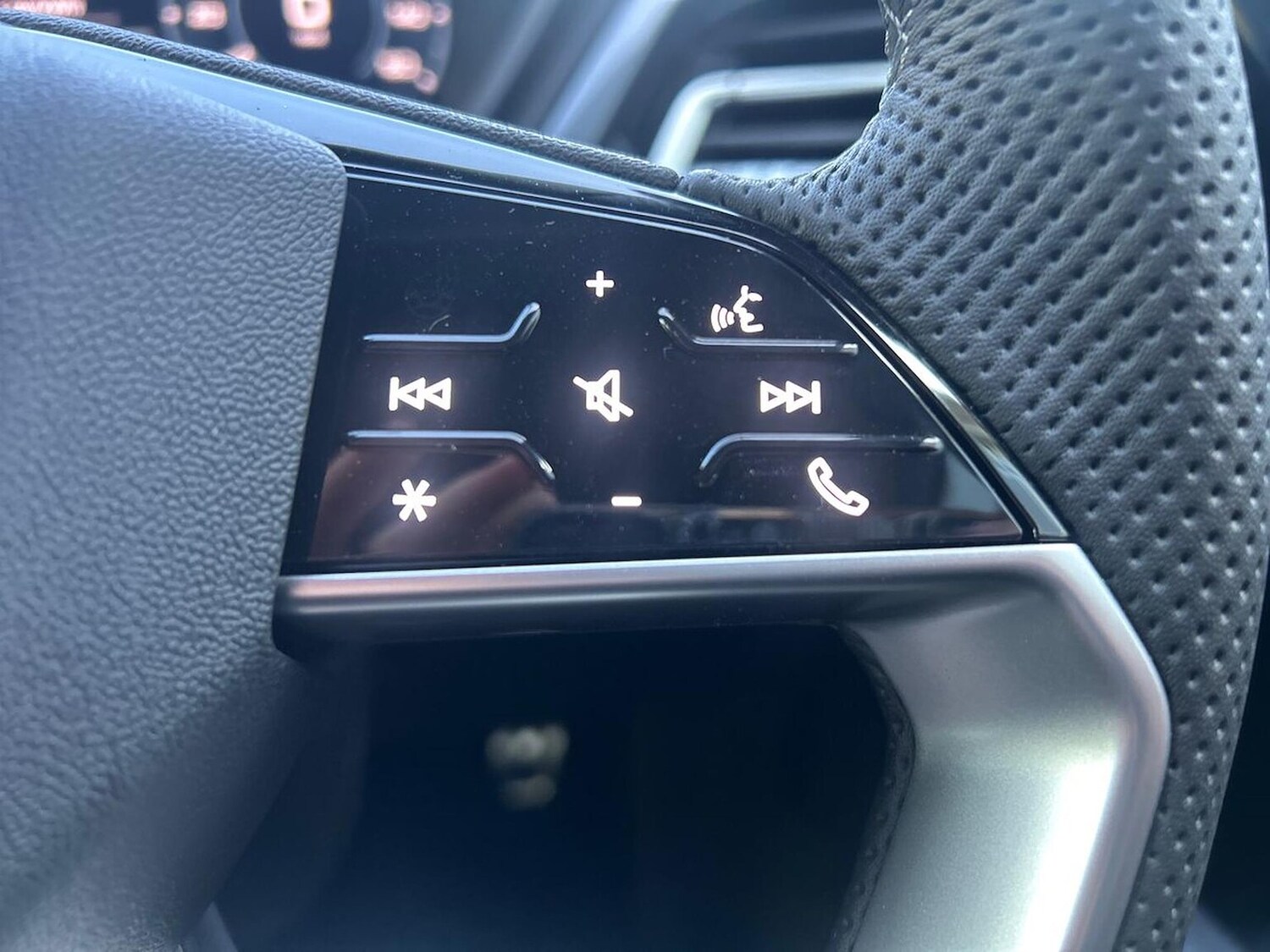 Used Audi Q4 e-tron 2025 for sale - 76478228: Photo 26