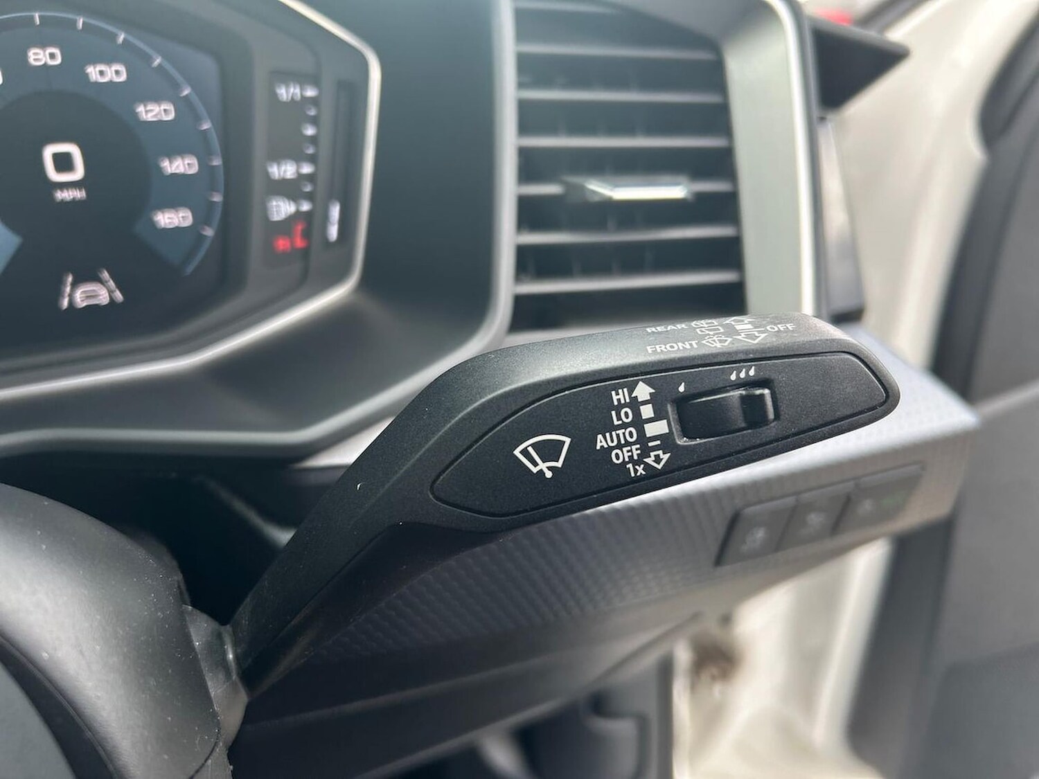 Vehicle 28