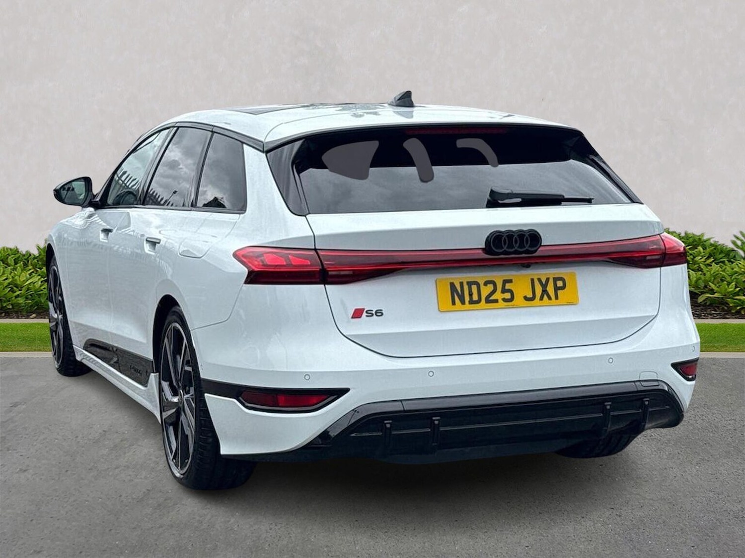 Used Audi A6 2025 for sale - 76477307: Photo 2