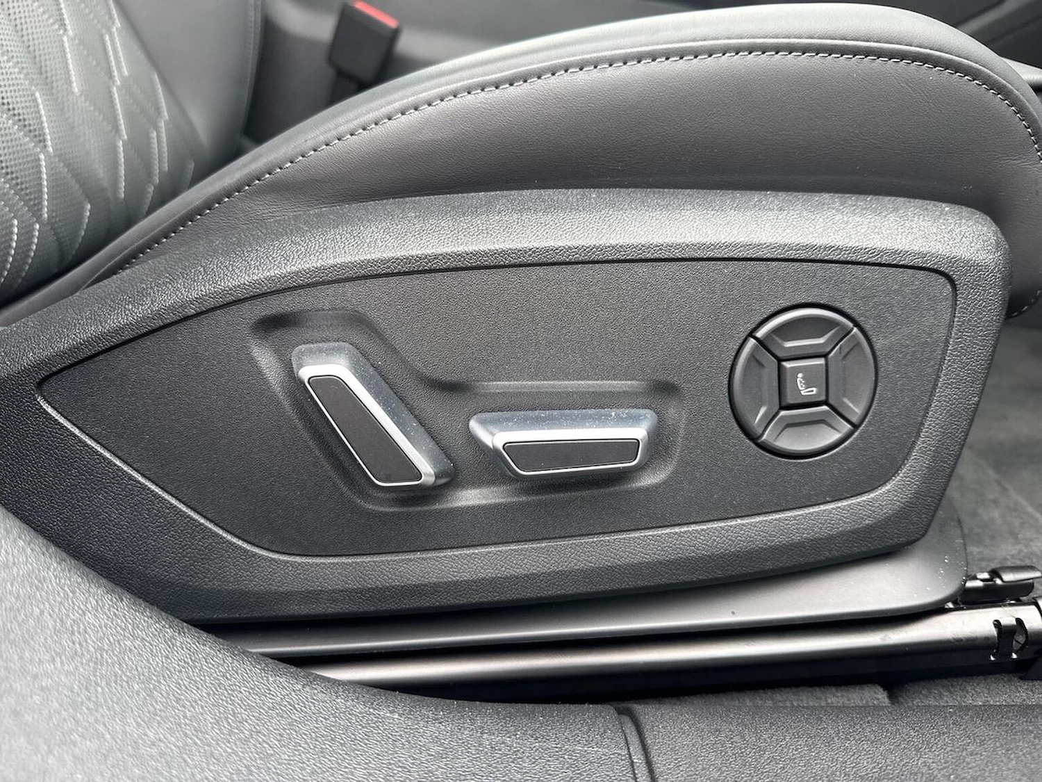 Used Audi A6 2025 for sale - 76477307: Photo 30