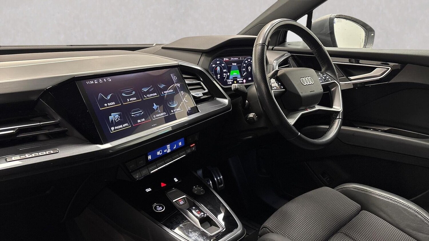 Used Audi Q4 e-tron 2023 for sale - 78194130: Photo 7