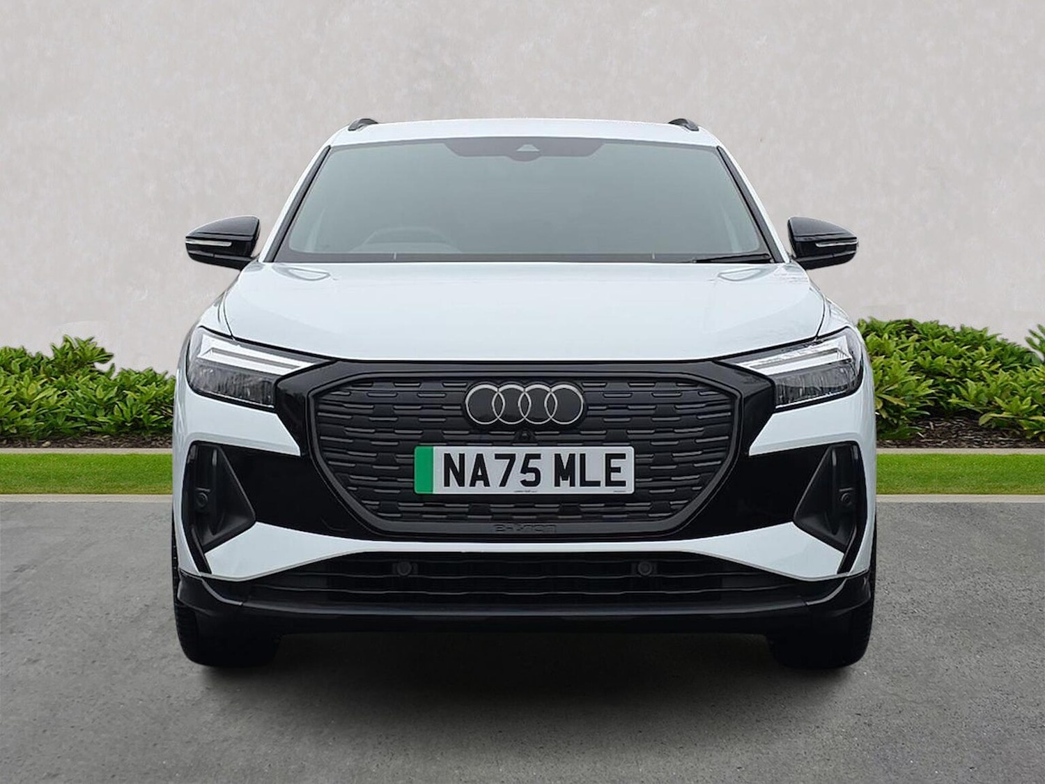 Used Audi Q4 e-tron 2025 for sale - 77492342: Photo 5