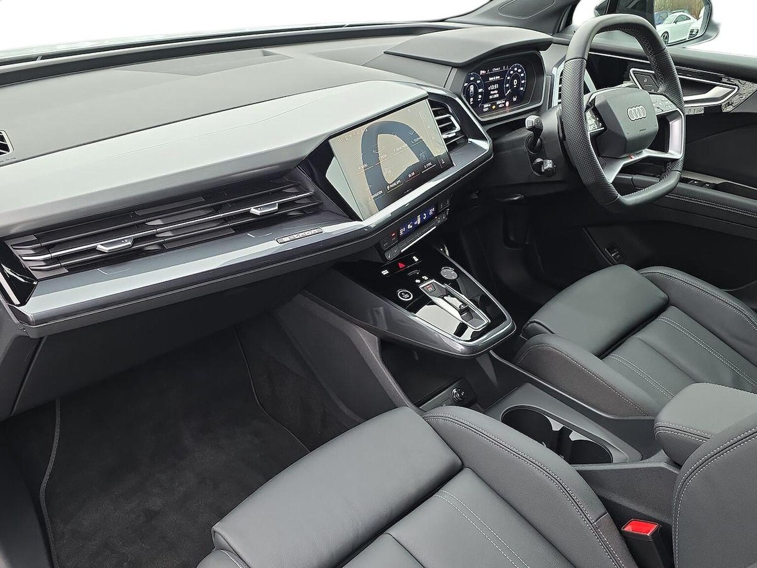 Used Audi Q4 e-tron 2025 for sale - 77492342: Photo 7