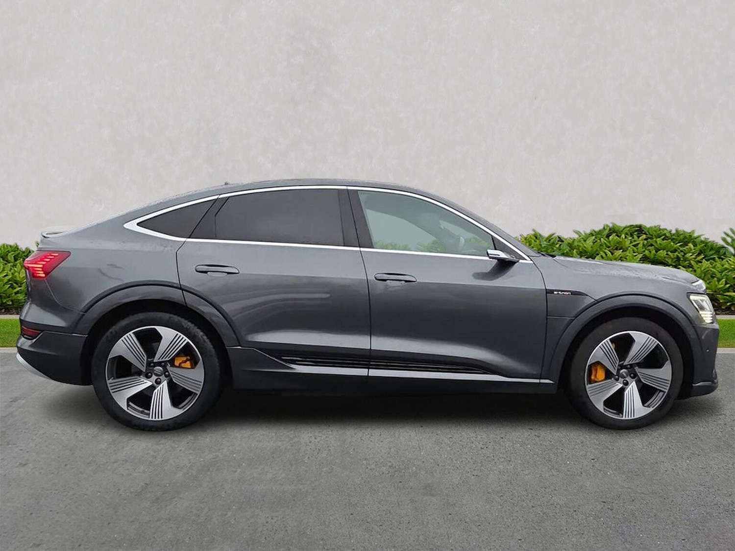 Used Audi e-tron 2021 for sale - 77492334: Photo 3