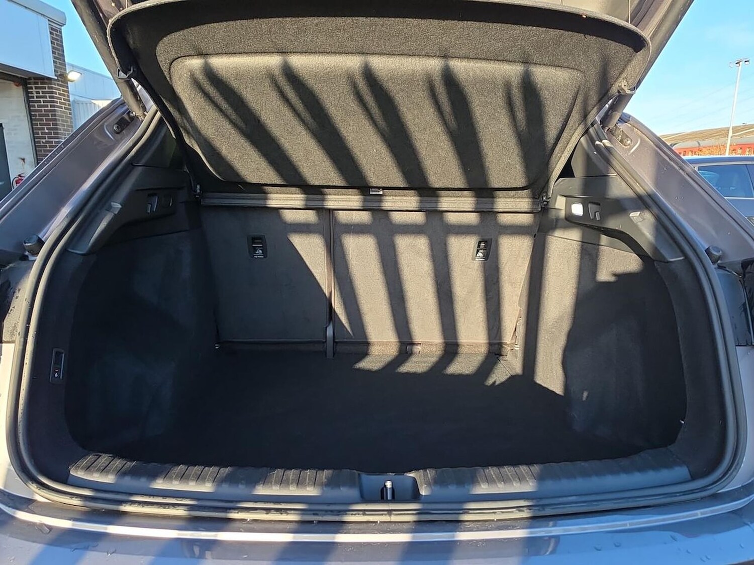 Used Audi Q4 e-tron 2022 for sale - 77492345: Photo 17