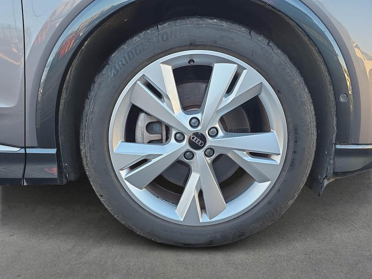 Used Audi Q4 e-tron 2022 for sale - 76748416: Photo 6