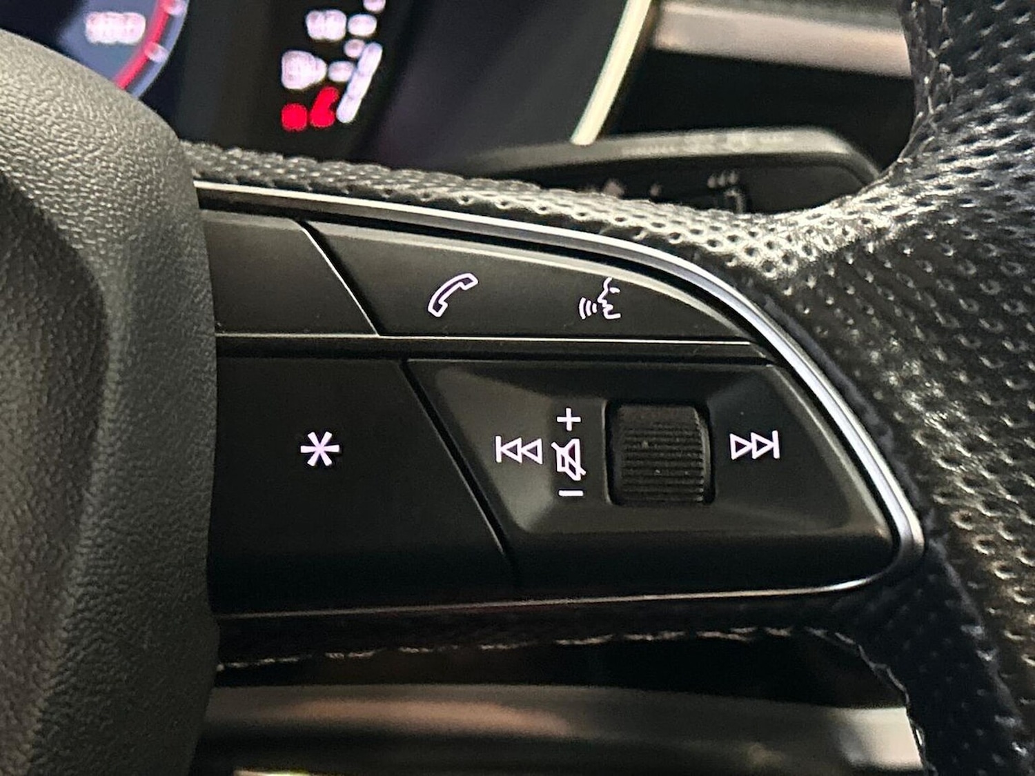 Used Audi Q3 2021 for sale - 76477289: Photo 26