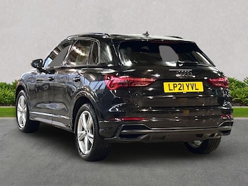 Used Audi Q3 2021 for sale - 76477289: Photo
