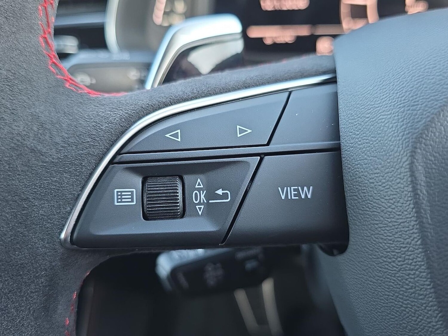 Used Audi RS Q8 2025 for sale - 77492352: Photo 27