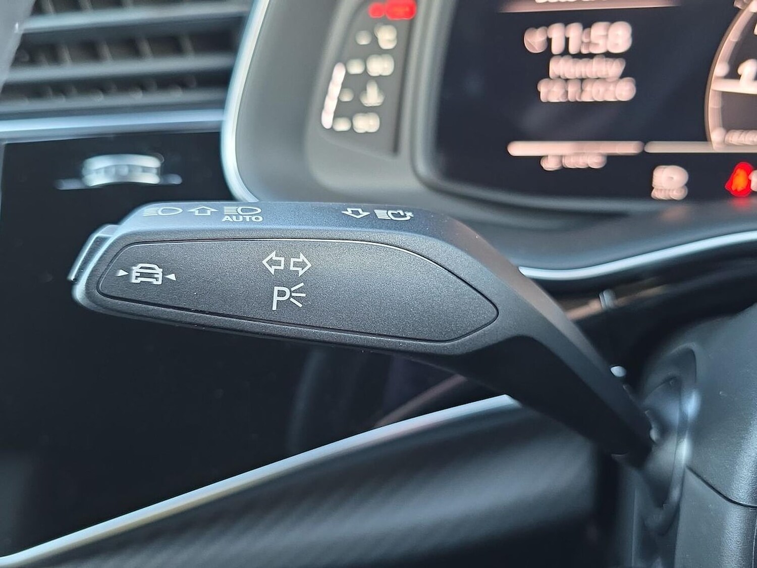 Used Audi RS Q8 2025 for sale - 77492352: Photo 29