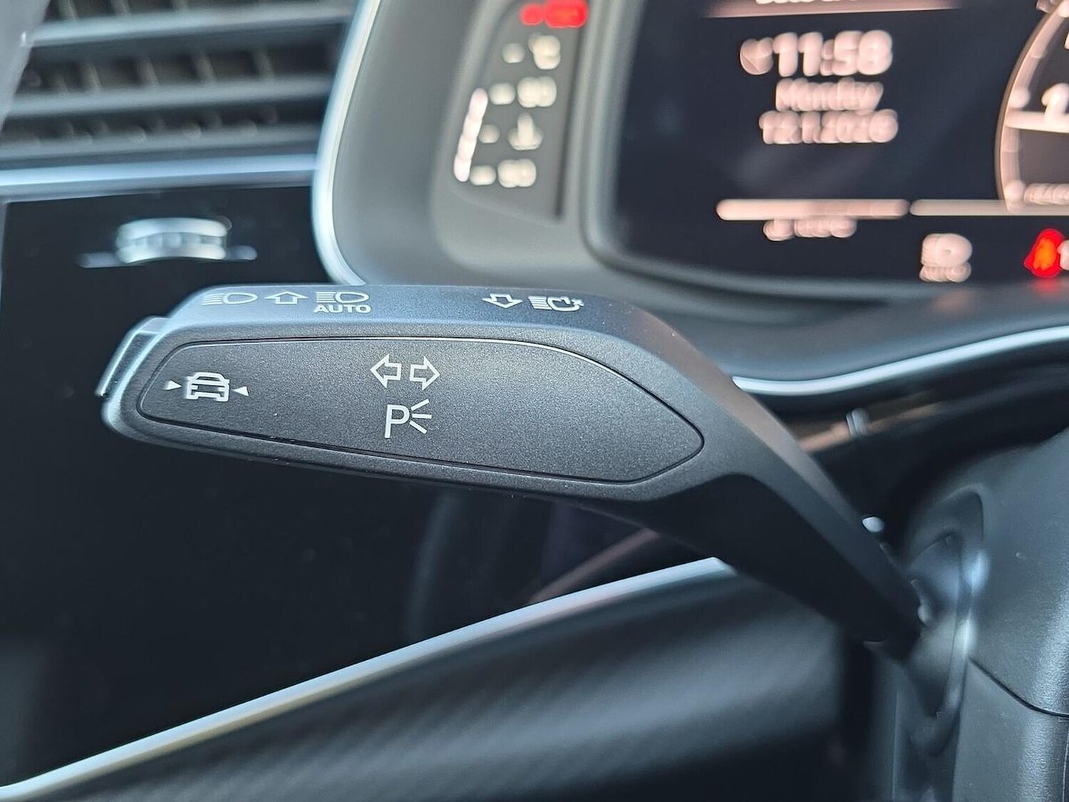 Used Audi RS Q8 2025 for sale - 77803451: Photo 29