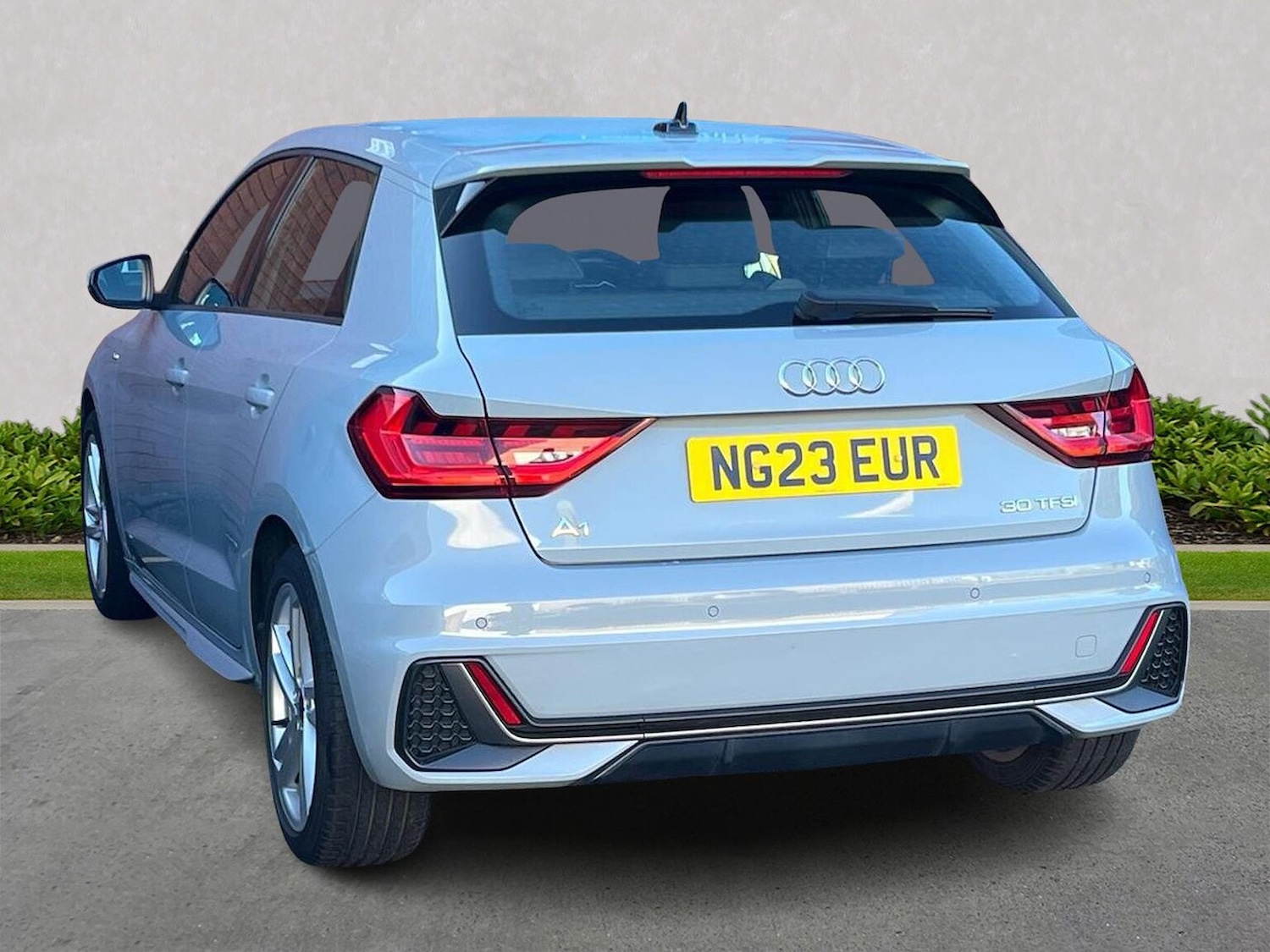 Used Audi A1 2023 for sale - 76064307: Photo 2