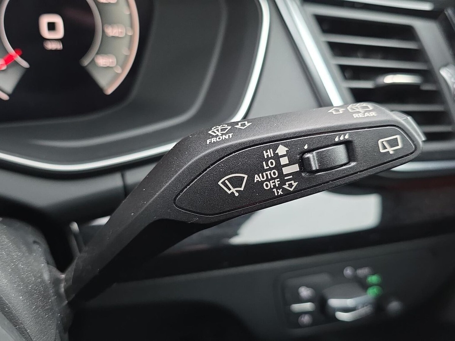 Used Audi Q5 2023 for sale - 76719314: Photo 28