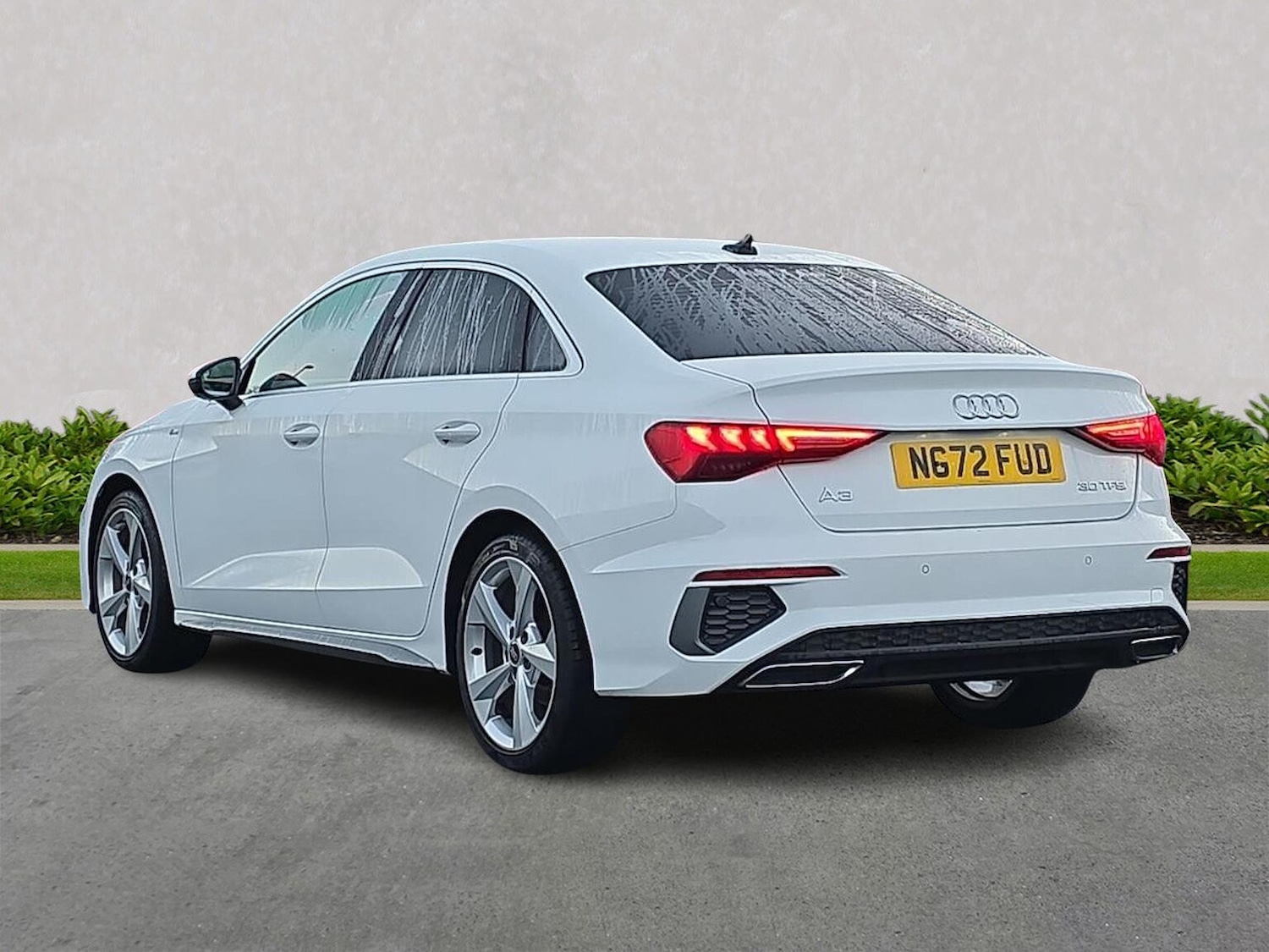 Used Audi A3 2023 for sale - 76735525: Photo 2