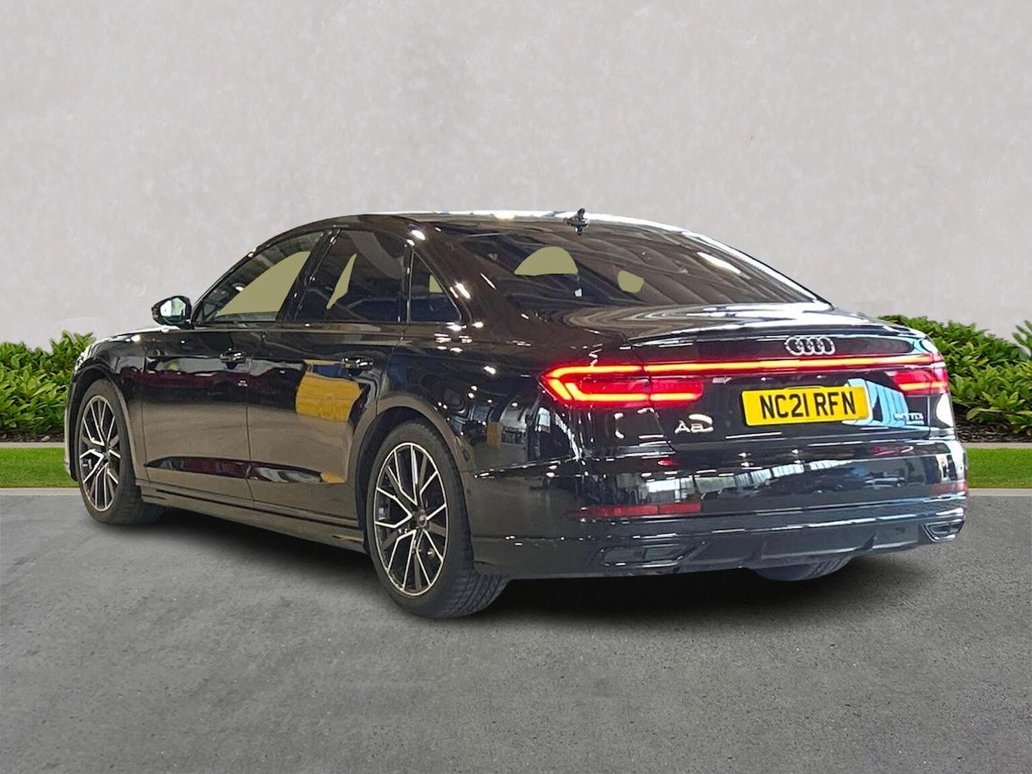 Used Audi A8 2021 for sale - 76363412: Photo 2