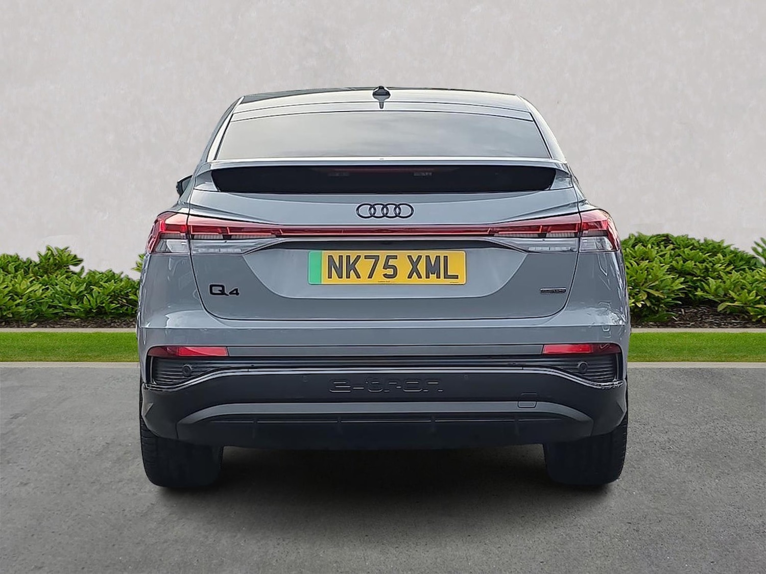 Used Audi Q4 e-tron 2025 for sale - 76492430: Photo 4