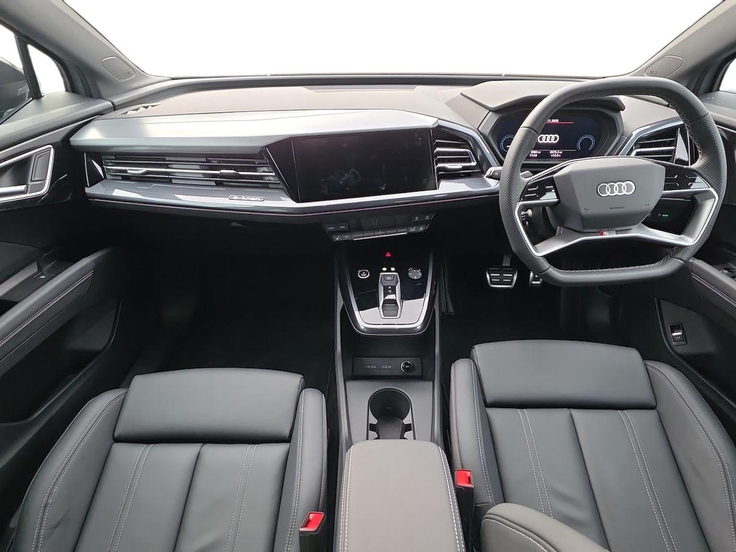 Used Audi Q4 e-tron 2025 for sale - 76492430: Photo 8