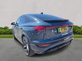 Used Audi Q6 e-tron 2025 for sale - 79380161: Photo