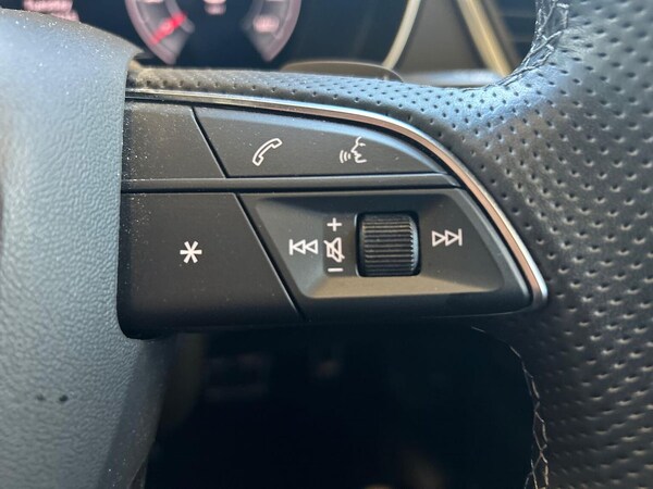 Used Audi Q5 2021 for sale - 76206080: Photo 26