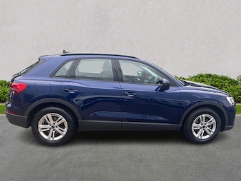 Used Audi Q3 2023 for sale - 75650392: Photo