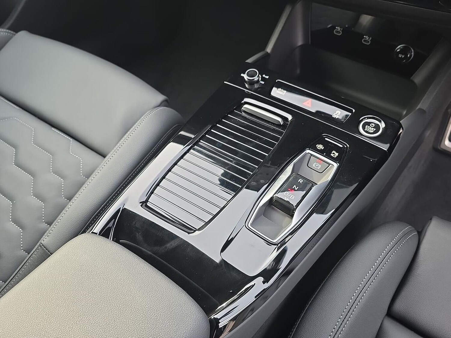 Used Audi A6 2025 for sale - 77845325: Photo 13