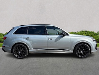 Used Audi Q7 2025 for sale - 76164997: Photo 3