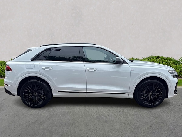 Used Audi Q8 2025 for sale - 75441521: Photo 3