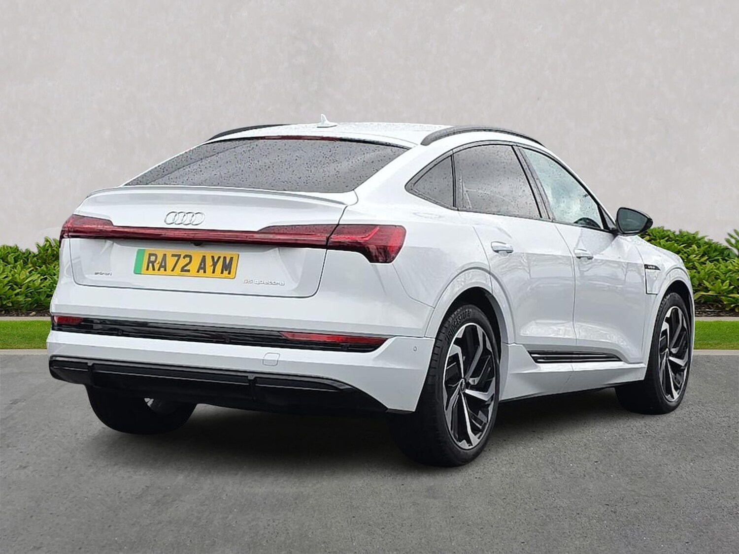 Used Audi e-tron 2023 for sale - 77492326: Photo 18