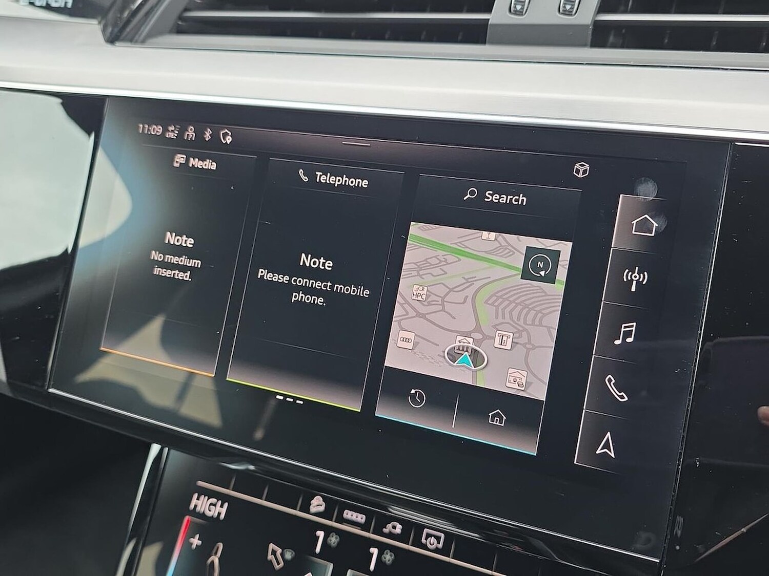 Used Audi e-tron 2023 for sale - 77492326: Photo 25